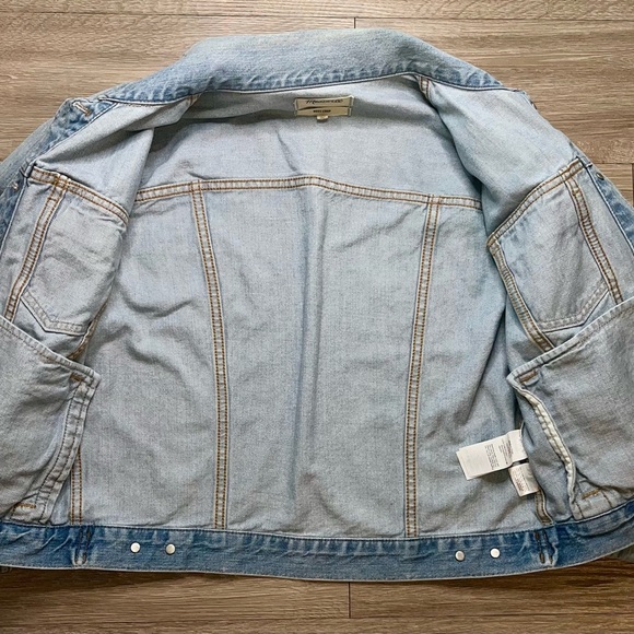 Madewell Boxy-Crop denim jacket women's size S 100% cotton ligth wash jean jacke - Picture 7 of 9